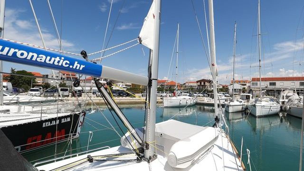 Croatia Biograd - Bénéteau Oceanis 35.1