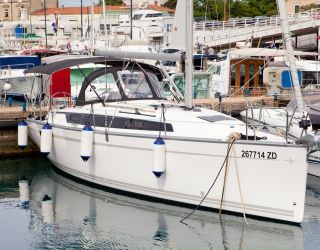 Croatia Zadar - Bavaria Yachtbau Bavaria Cruiser 34 Style