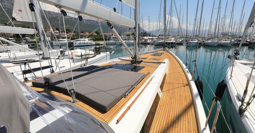 Croatia Kaštela/Split - Hanse Yachts Hanse 588 - 4 + 1 cab.