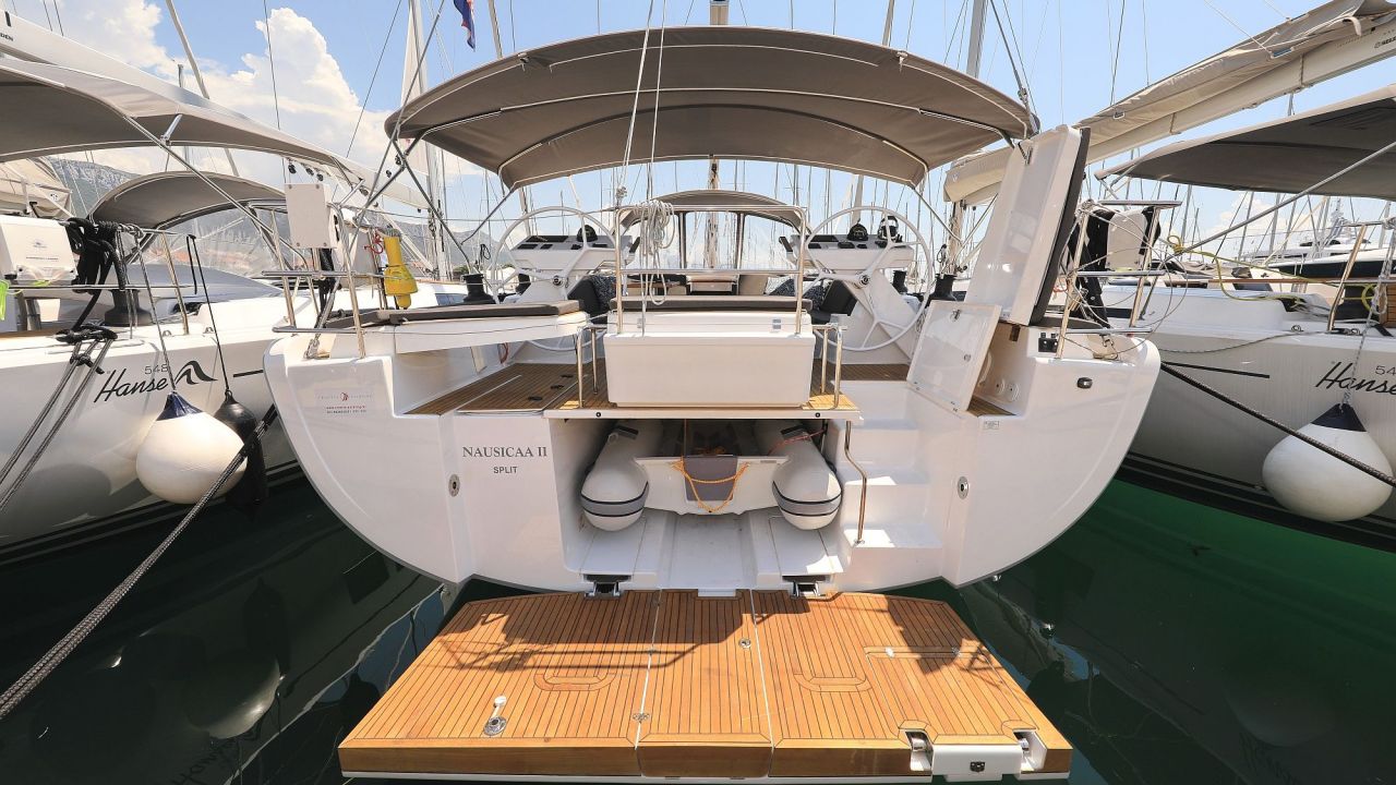 Croatia Kaštela/Split - Hanse Yachts Hanse 588 - 4 + 1 cab.