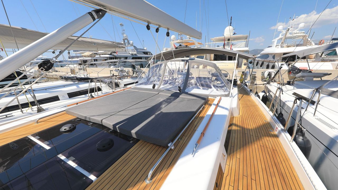 Croatia Kaštela/Split - Hanse Yachts Hanse 588 - 4 + 1 cab.