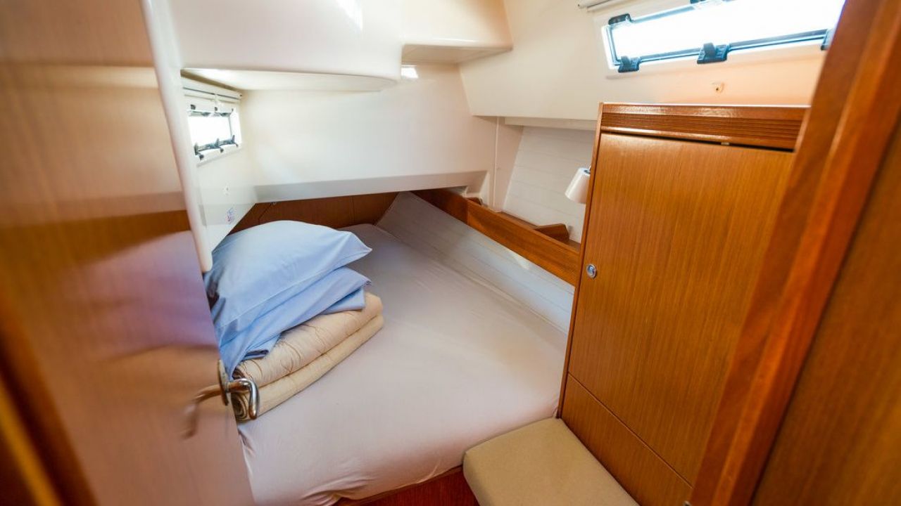 Croatia Biograd - Bavaria Yachtbau Bavaria Cruiser 36