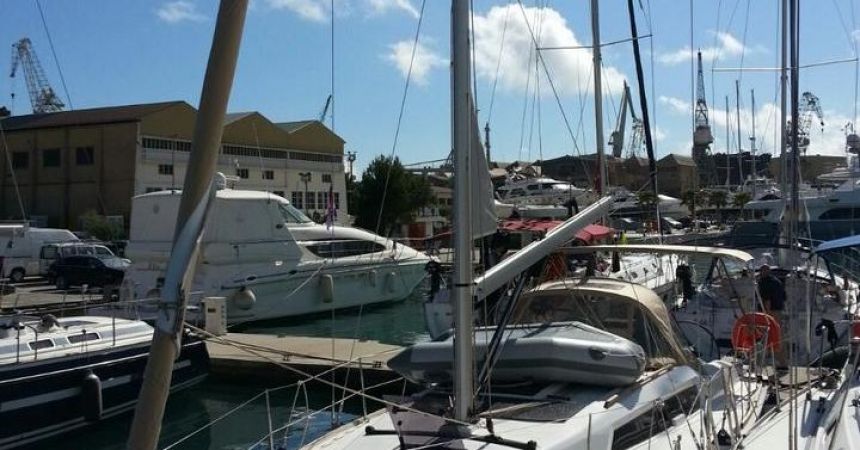 Croatia Trogir - Dufour Yachts Dufour 350 GL