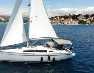 Croatia Rogoznica - Bavaria Yachtbau Bavaria Cruiser 34 - 2 cab.