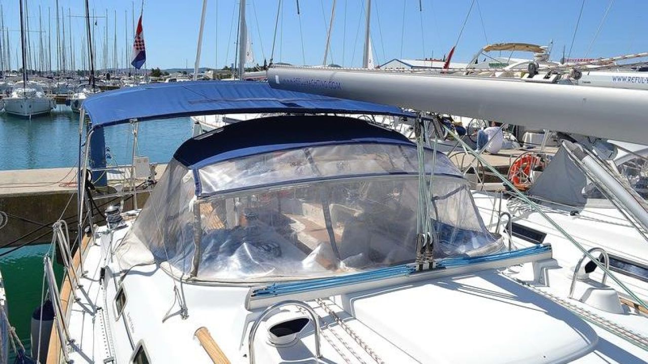 Croatia Sukošan/Zadar - Bénéteau Oceanis Clipper 423 - 4 cab.