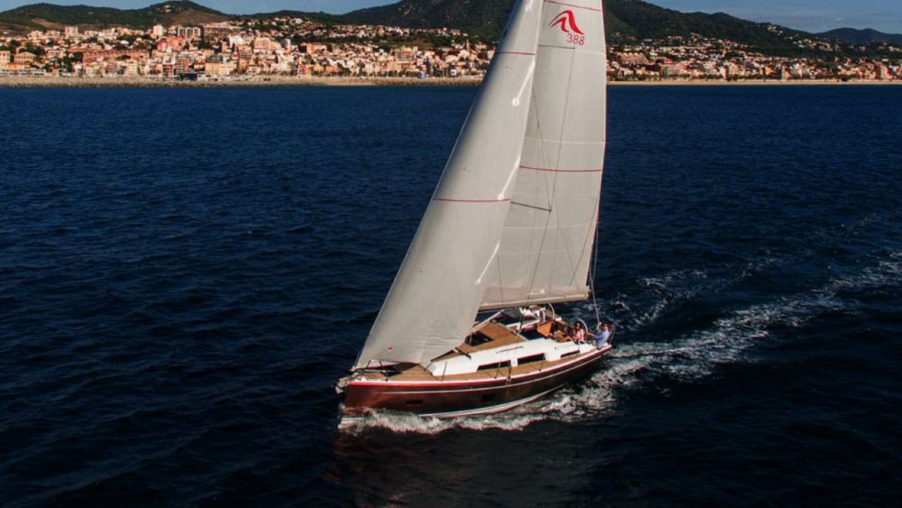 Croatia Dubrovnik - Hanse Yachts Hanse 388