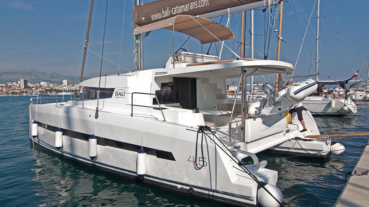 Croatia Split - Catana Group Bali 4.5 - 4 + 2 cab.