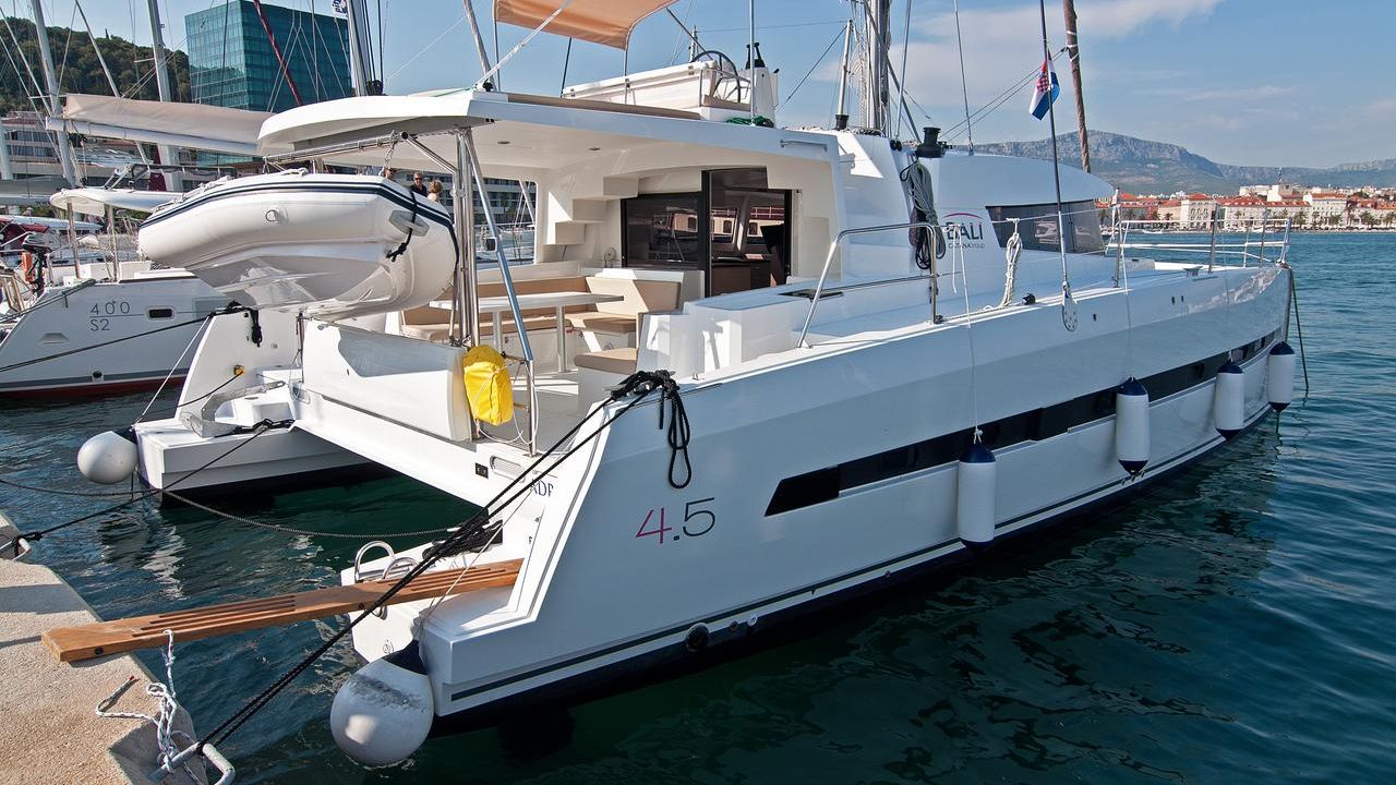 Croatia Split - Catana Group Bali 4.5 - 4 + 2 cab.