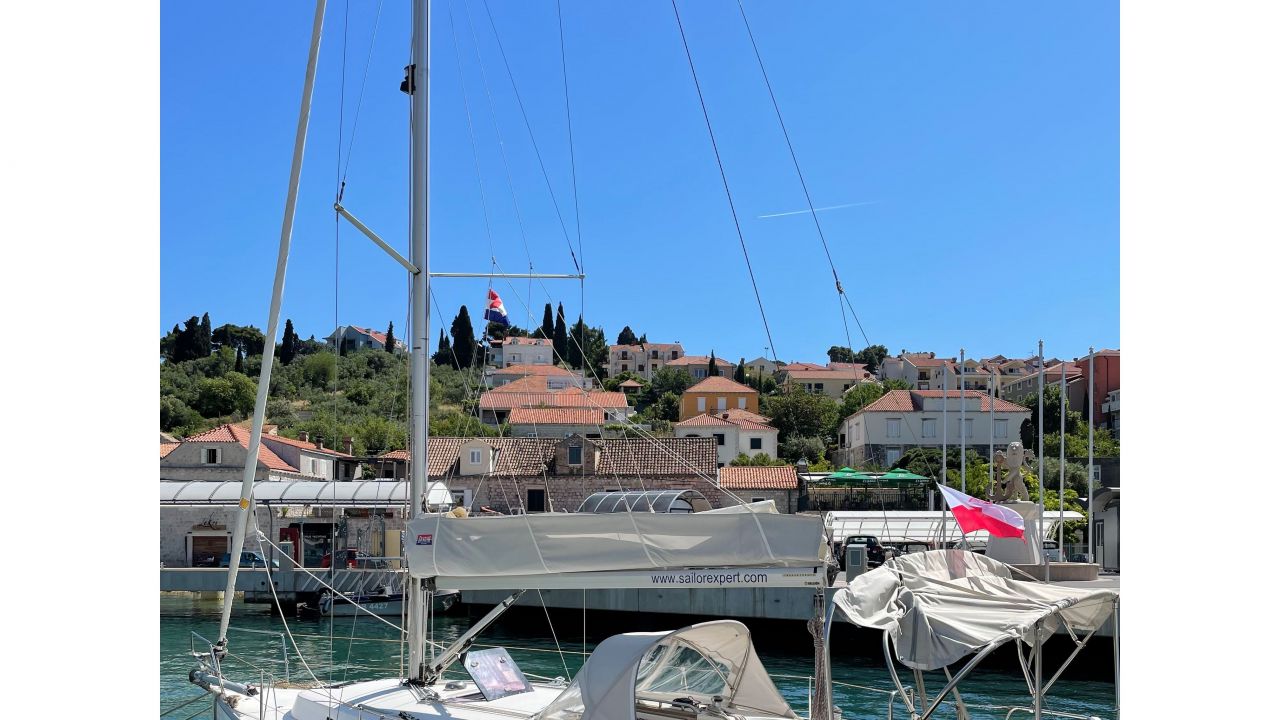 Croatia Dubrovnik -  Bavaria Cruiser 32