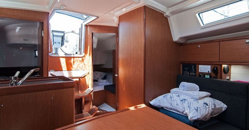 Croatia Split - Bavaria Yachtbau Bavaria Cruiser 34