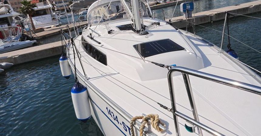 Croatia Split - Bavaria Yachtbau Bavaria Cruiser 34