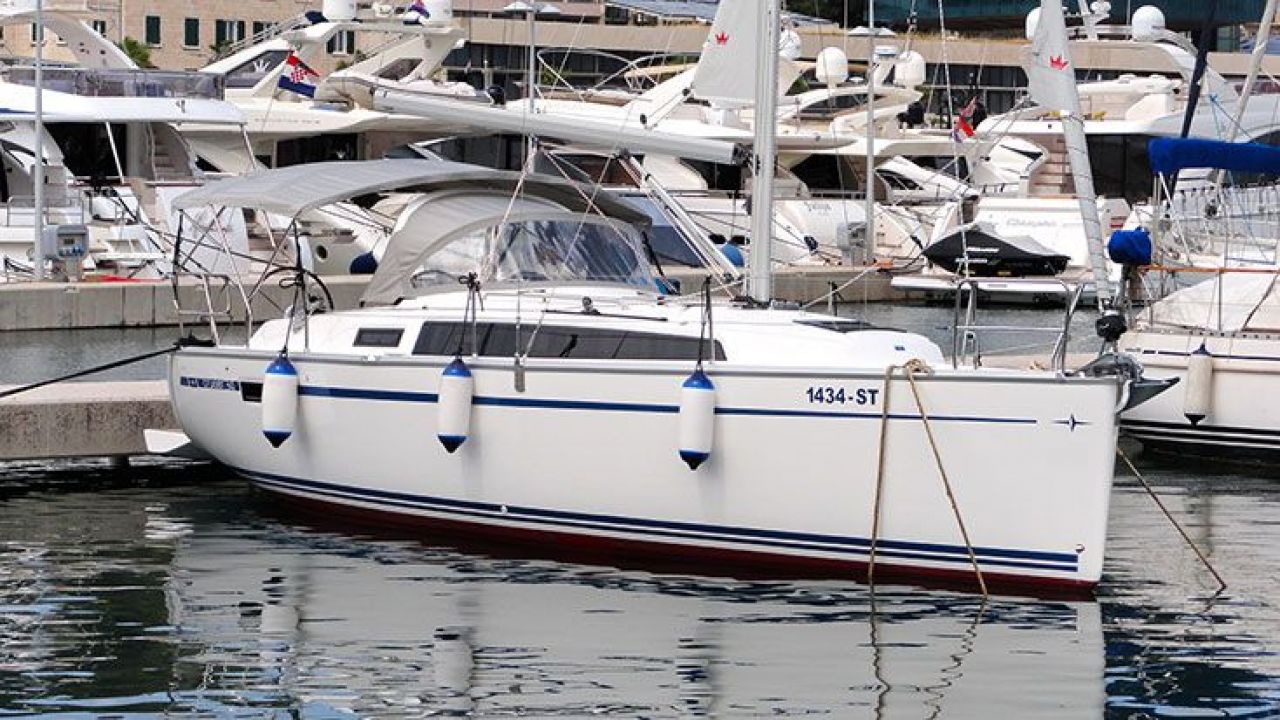 Croatia Split - Bavaria Yachtbau Bavaria Cruiser 34