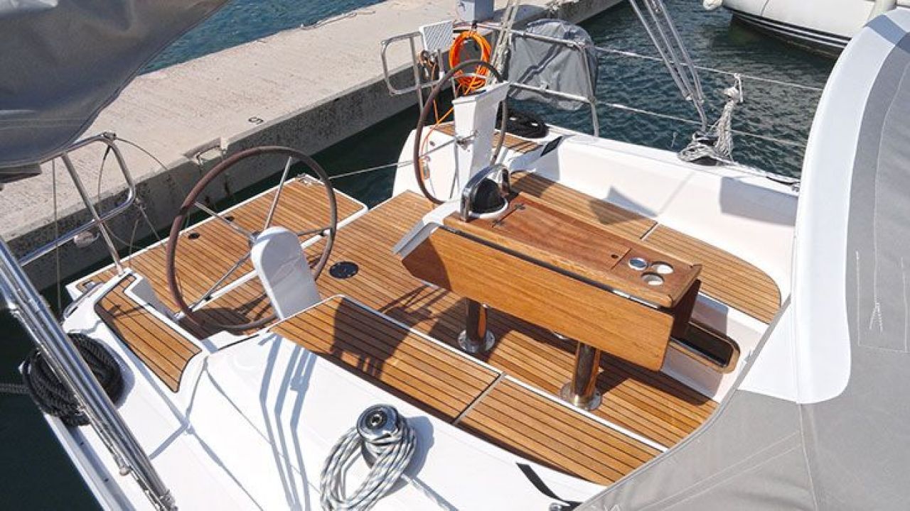 Croatia Split - Bavaria Yachtbau Bavaria Cruiser 34