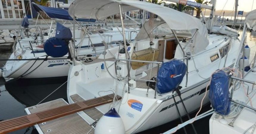 Croatia Pirovac - Bavaria Yachtbau Bavaria Cruiser 33