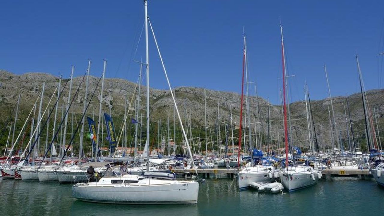 Croatia Dubrovnik - Jeanneau Sun Odyssey 33i