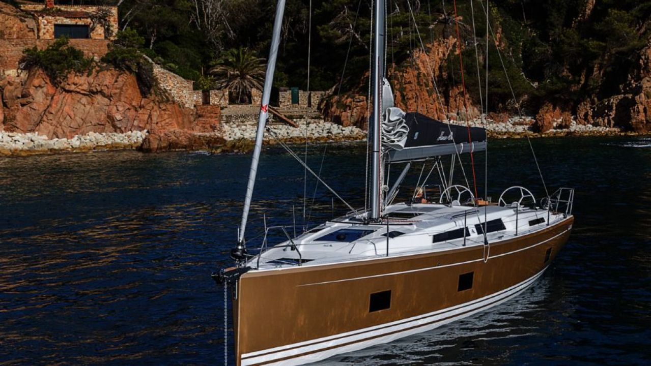 Croatia Dubrovnik - Hanse Yachts Hanse 418 - 3 cab.