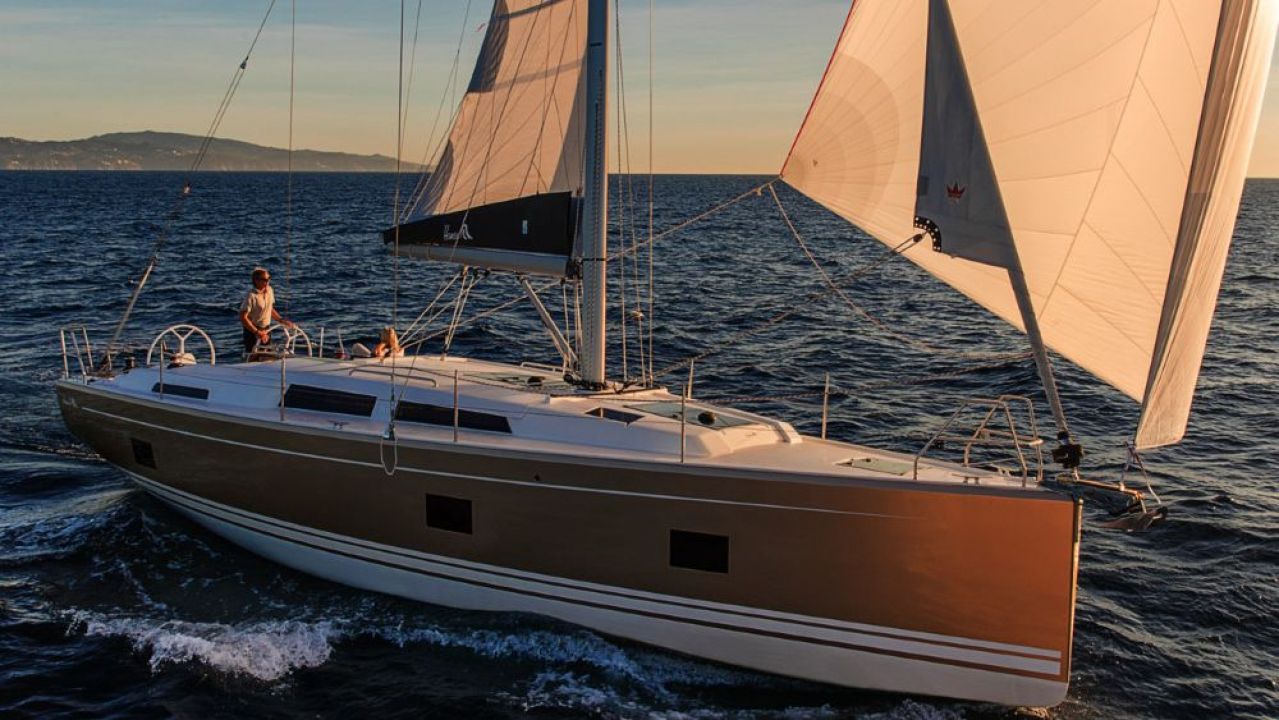 Croatia Kaštela/Split - Hanse Yachts Hanse 418 - 3 cab.