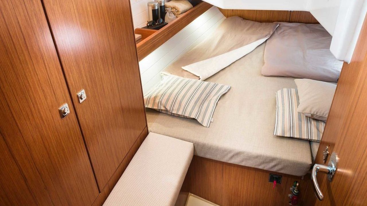 Croatia Zadar - Bavaria Yachtbau Bavaria Cruiser 34 Style